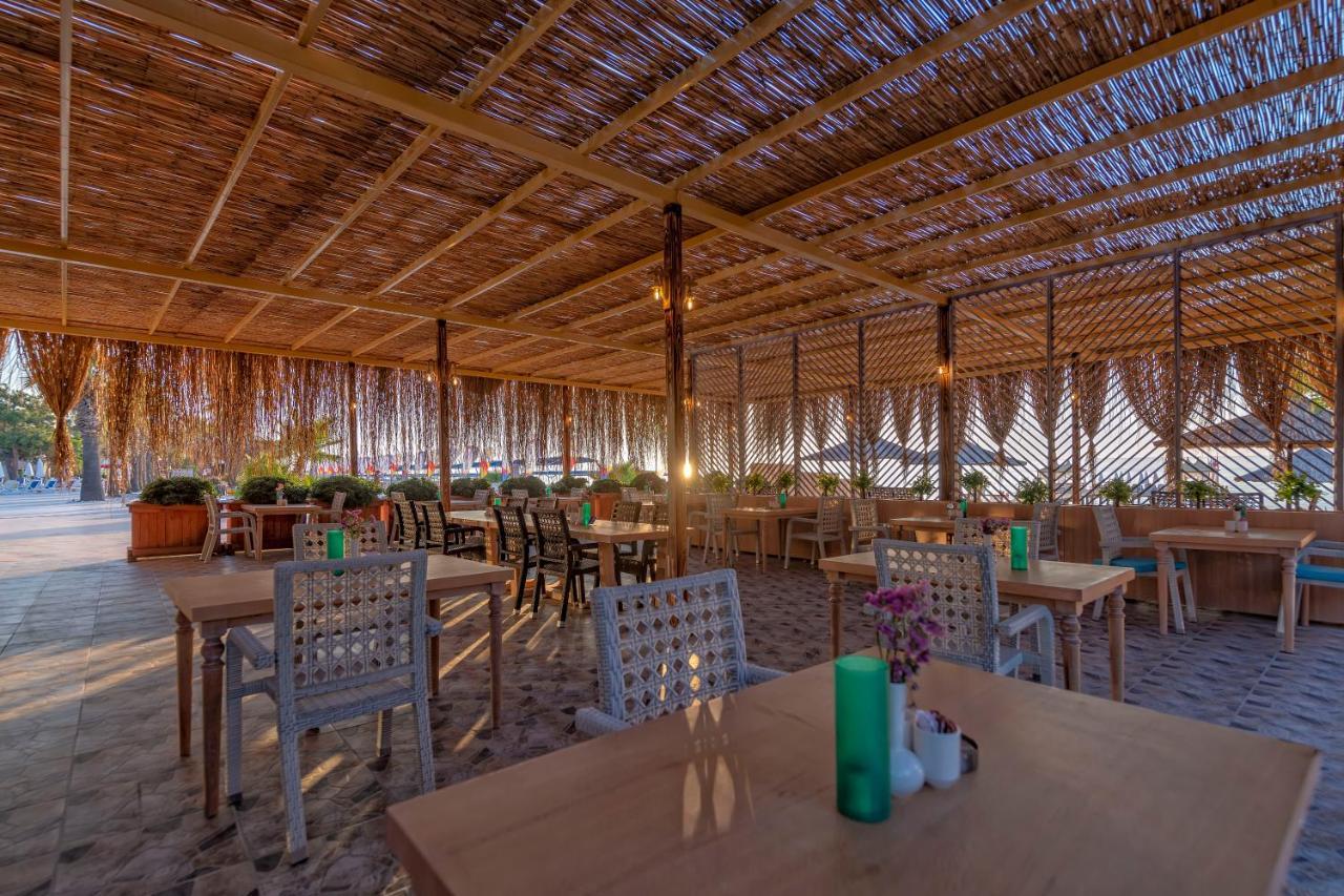 Amara Comfort Resort Кемер Екстериор снимка